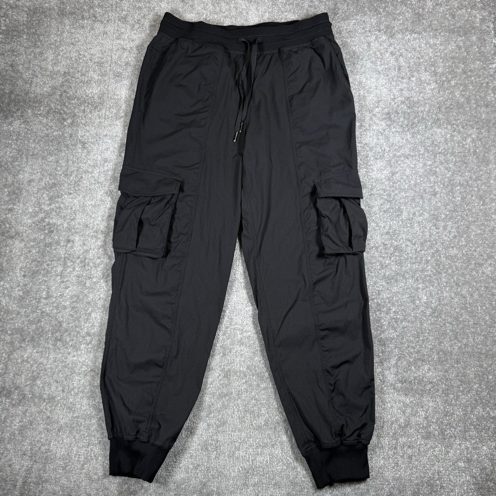 Lululemon Joggers Women's Medium Black Dance Studio Relaxed Fit Mid Rise Cargo